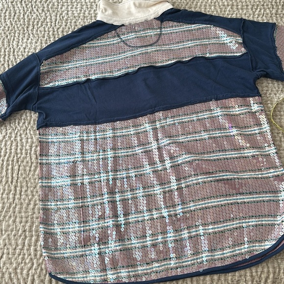 NWT- We the Free Party Favors Rugby Tee - M - Picture 4 of 7